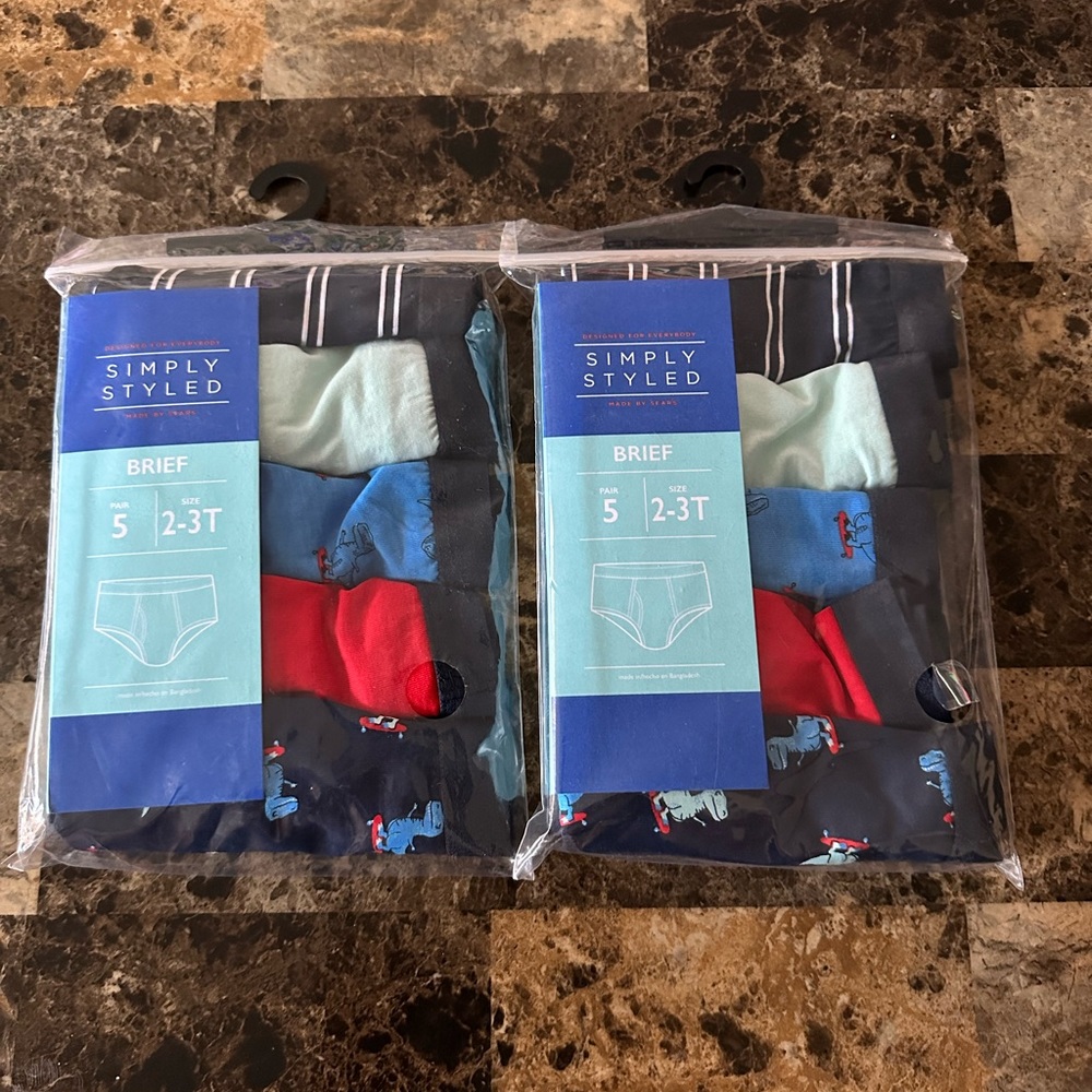 New Simply Styled Toddler Boys Briefs 2 pack. Size: 2-3T